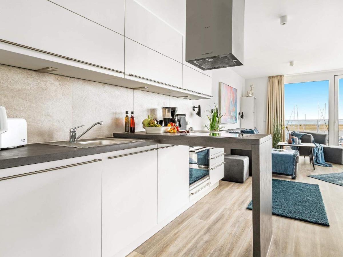 Apartment Xxxi